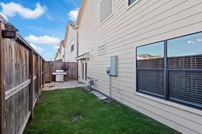 650 Westcross Street #9, Houston, TX 77018 - Photo 31