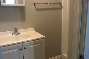 309 Hutcheson St, Houston, TX 77003 - Photo 5