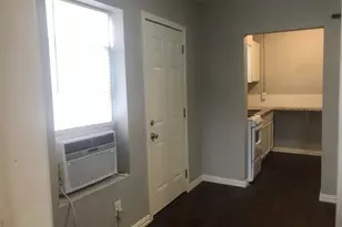 309 Hutcheson St, Houston, TX 77003 - Photo 11
