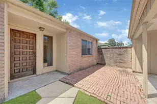 7314 Addicks Clodine Rd, Houston, TX 77083 - Photo 5
