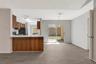 7314 Addicks Clodine Rd, Houston, TX 77083 - Photo 15