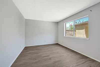 7314 Addicks Clodine Road, Houston, TX 77083 - Photo 19