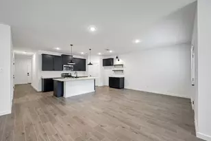 516 Monarch Trl, Huntsville, TX 77340 - Photo 7