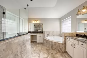 3318 W Dallas St, Houston, TX 77019 - Photo 11