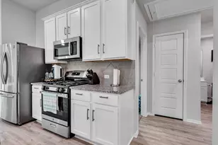 461 Camas Creek Ln, Magnolia, TX 77354 - Photo 7