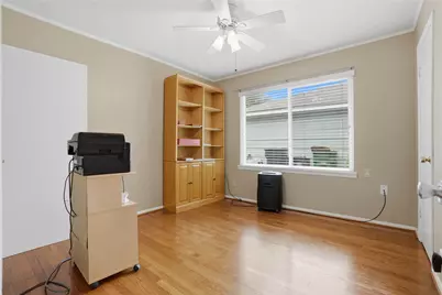 9629 Maribelle Way, Houston, TX 77055 - Photo 13