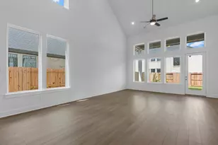8002 Treetop Vw Dr, Fulshear, TX 77441 - Photo 5