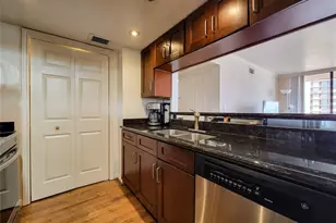 3525 Sage Rd, Houston, TX 77056 - Photo 9