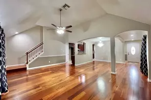8227 Prairie Wind Ln Ln, Houston, TX 77040 - Photo 13