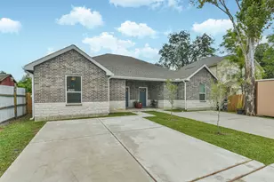 7524 E Maxroy St, Houston, TX 77088 - Photo 1