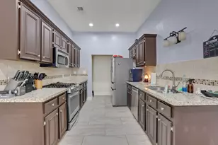 2514 S Mission Cir, Friendswood, TX 77546 - Photo 7