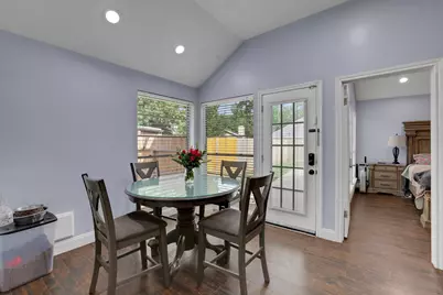 2514 S Mission Circle, Friendswood, TX 77546 - Photo 5