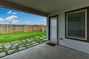 5311 Latigo Ct, Alvin, TX 77511 - Photo 19