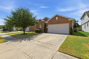 2602 Cold River Dr Dr, Humble, TX 77396 - Photo 3