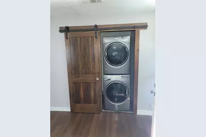 6918 Irvington Blvd #B, Houston, TX 77022 - Photo 3