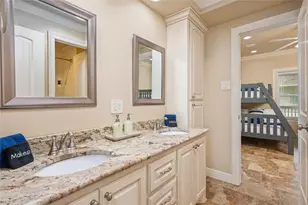 819 Eastview, Crystal Beach, TX 77650 - Photo 33