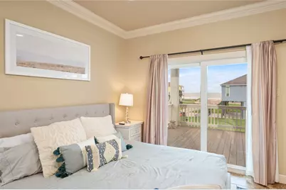 819 Eastview, Crystal Beach, TX 77650 - Photo 27