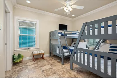 819 Eastview, Crystal Beach, TX 77650 - Photo 35