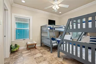 819 Eastview, Crystal Beach, TX 77650 - Photo 35