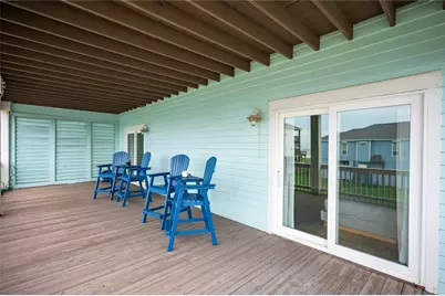 819 Eastview, Crystal Beach, TX 77650 - Photo 31