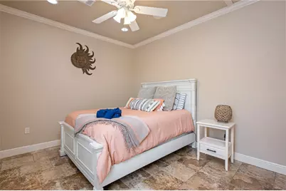 819 Eastview, Crystal Beach, TX 77650 - Photo 19