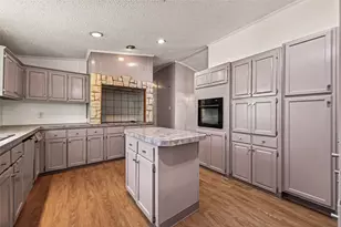 3725 Allen Rd, Pearland, TX 77584 - Photo 13