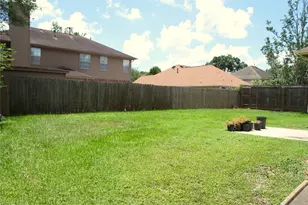 1235 Deer Ridge Dr, League City, TX 77573 - Photo 27