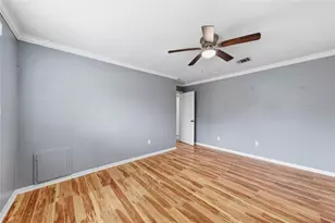 7030 Sandswept Ln, Houston, TX 77086 - Photo 11