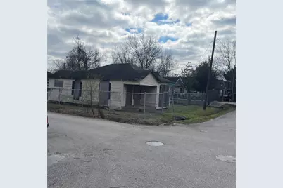 2124 Staples Street, Houston, TX 77026 - Photo 3