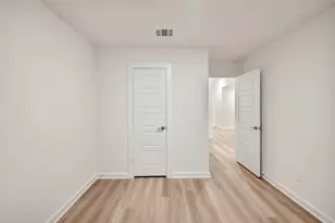 986 Garden Path Dr, Willis, TX 77378 - Photo 39