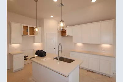 986 Garden Path Drive, Willis, TX 77378 - Photo 3