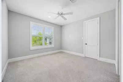 1723 Candlelight Lane, Houston, TX 77018 - Photo 27