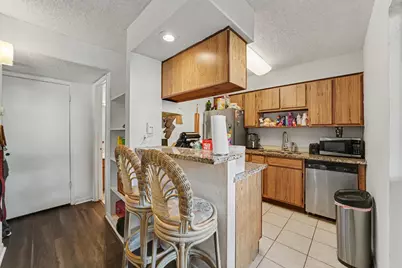 1516 Bay Area Boulevard #F15, Houston, TX 77058 - Photo 3