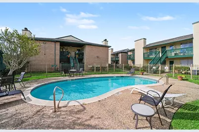 1516 Bay Area Boulevard #F15, Houston, TX 77058 - Photo 15