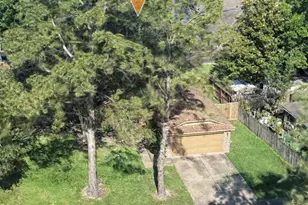 8110 Glorieta Dr, Houston, TX 77083 - Photo 3