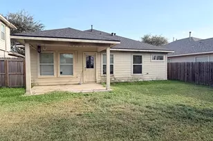323 Annatto Ln, Crosby, TX 77532 - Photo 17