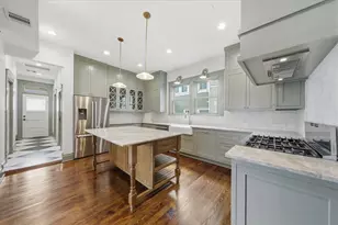 404 Avondale St, Houston, TX 77006 - Photo 7