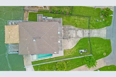 1222 Oahu Drive, Galveston, TX 77554 - Photo 7