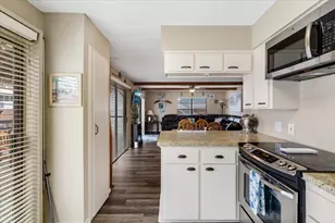 1222 Oahu Dr, Galveston, TX 77554 - Photo 17