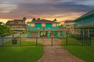 1222 Oahu Dr, Galveston, TX 77554 - Photo 1