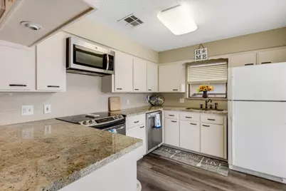 1222 Oahu Drive, Galveston, TX 77554 - Photo 15