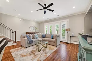 1102 W 15th St, Houston, TX 77008 - Photo 13