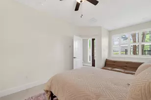 1102 W 15th St, Houston, TX 77008 - Photo 7