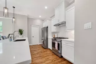 1102 W 15th St, Houston, TX 77008 - Photo 19