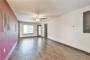529 Southwest Parkway Pkwy, College Station, TX 77840 - Photo 5