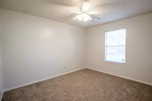 1606 Blossom Creek Ct, Houston, TX 77339 - Photo 3