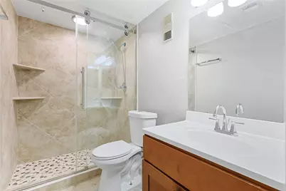 12955 Woodforest Boulevard #19, Houston, TX 77015 - Photo 9