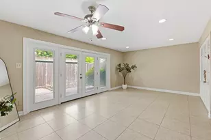 13132 Trail Hollow Dr, Houston, TX 77079 - Photo 13