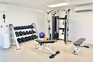 2102 Mechanic St, Galveston, TX 77550 - Photo 21