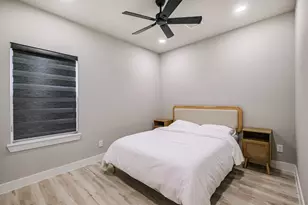 8328 Mariah St, Houston, TX 77051 - Photo 13